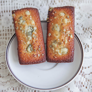 French blue cheese short bread