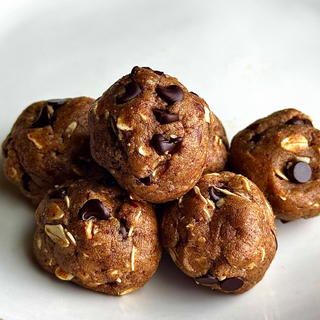 Oatmeal Chocolate Chip Cookie Energy Balls (Pack of 4)