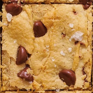 Chocolate Chip Blondies