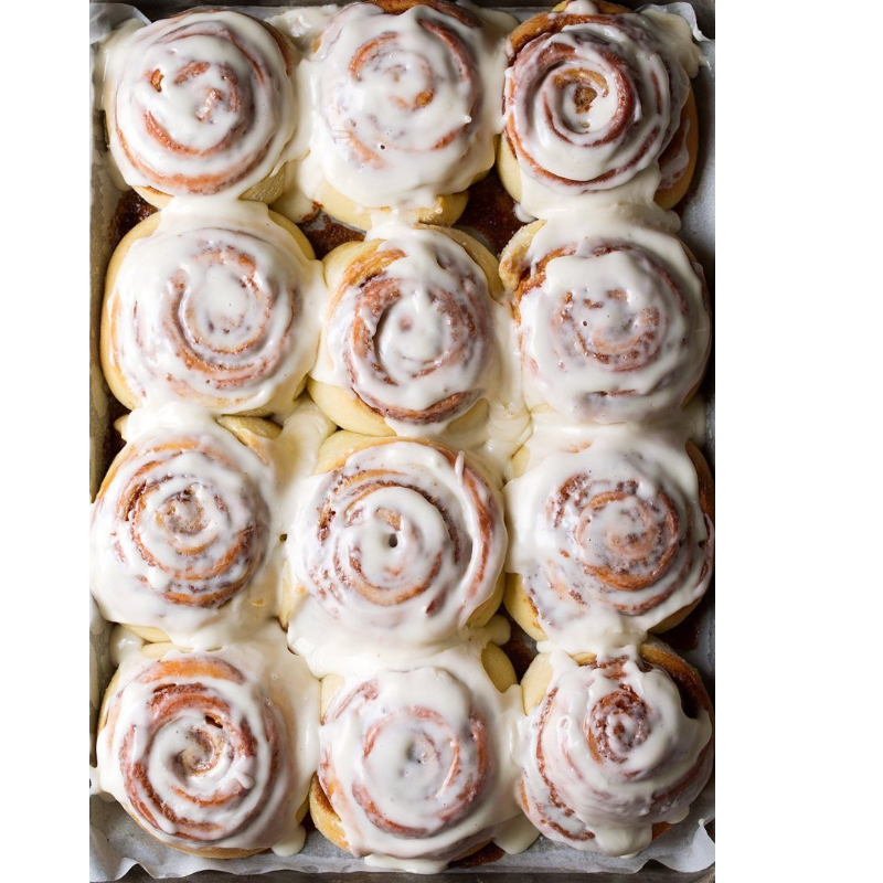 Pack of 12 Cinnamon Rolls