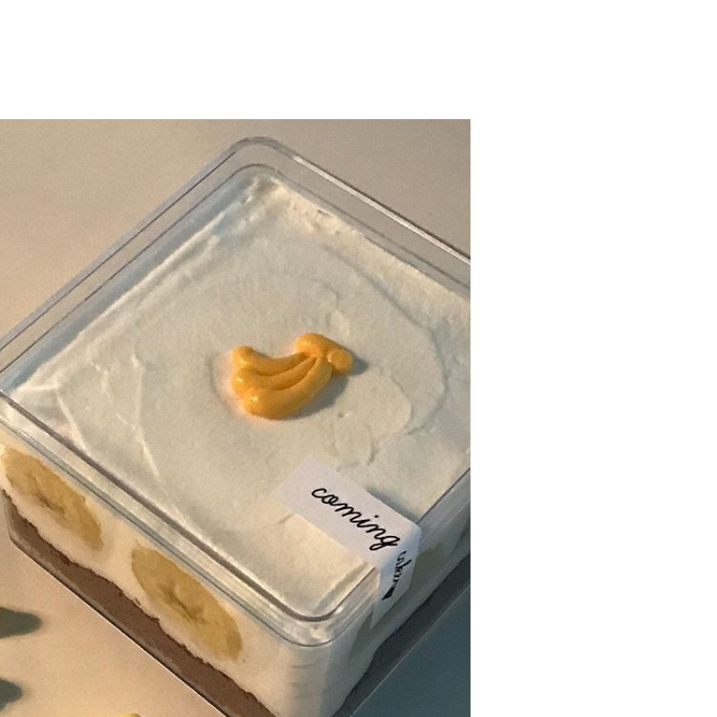 Banana pudding Mini Cake