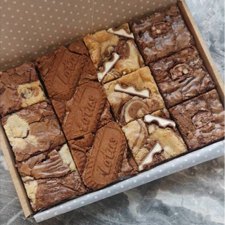 Pack of 12 Brownies