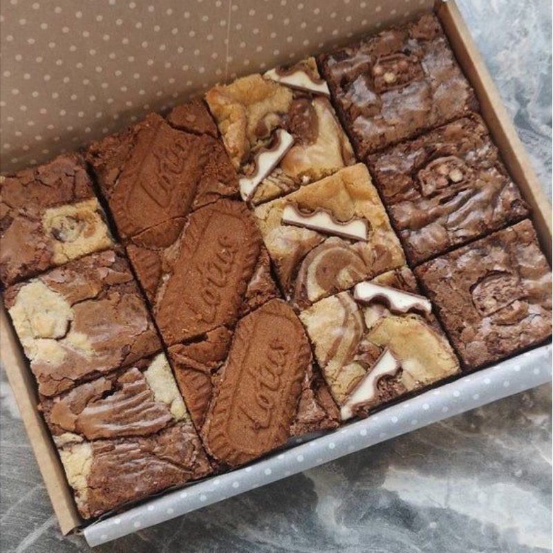 Pack of 12 Brownies