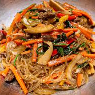 Japchae (잡채) – stir-fried glass noodles