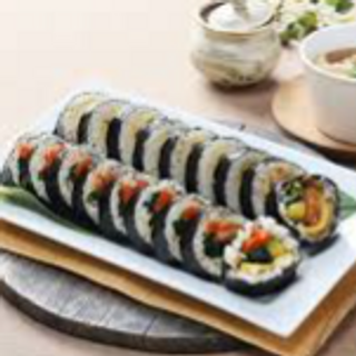 Gimbap (김밥) – Korean sushi rolls