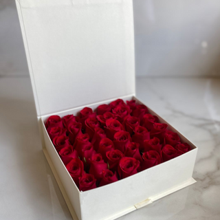  Caja de 36 rosas con tapa