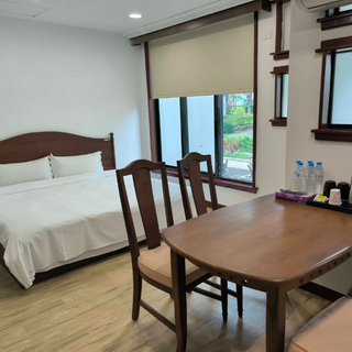 獨棟別墅 六人房