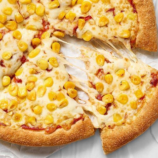 Golden Corn Pizza 