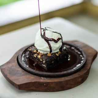 Sizzling Brownie