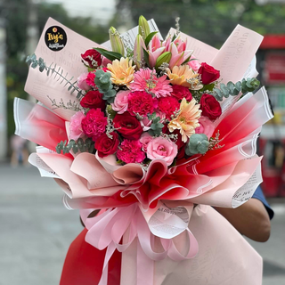 Large Mixed Stargazer, Carnations, Gerbera & Roses Image