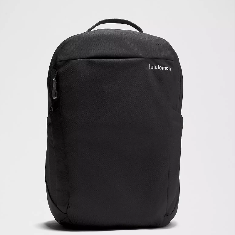 Triple-Zip Backpack 28L