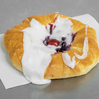 Blackcurrant Danish Pastry