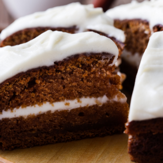 Round- Spice Cake with Homemade Cream Cheese Icing