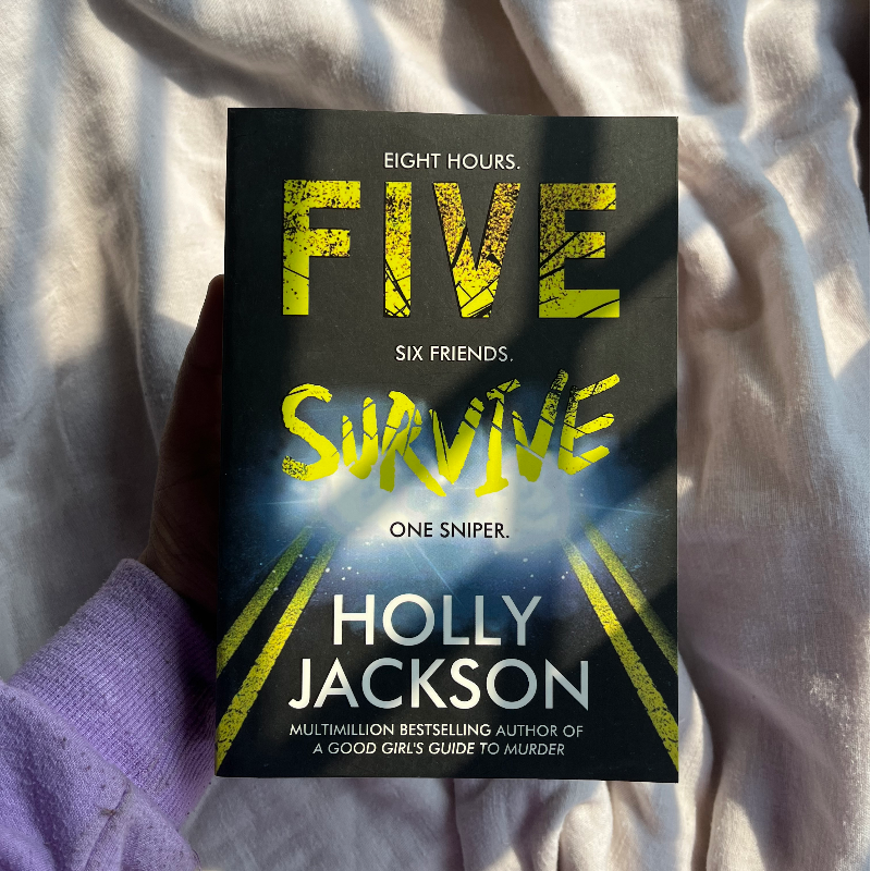 Five Survive - Holly Jackson Large Image