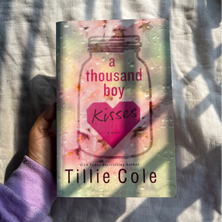 A Thousand Boy Kisses - Tillie Cole