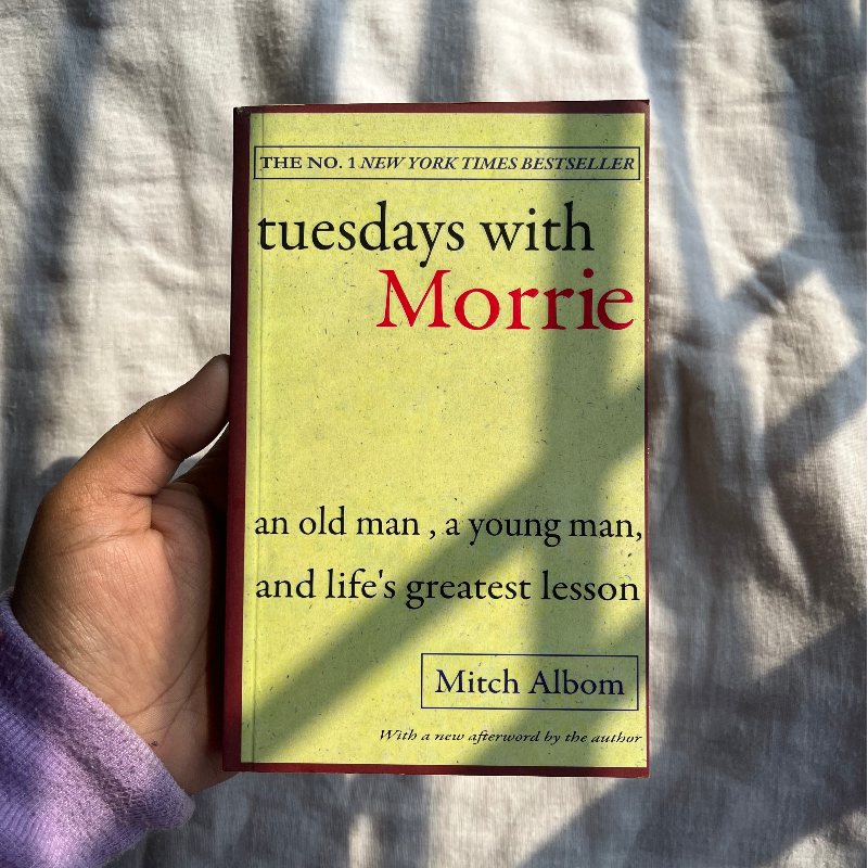 Tuesdays with Morrie - Mitch Albom Large Image