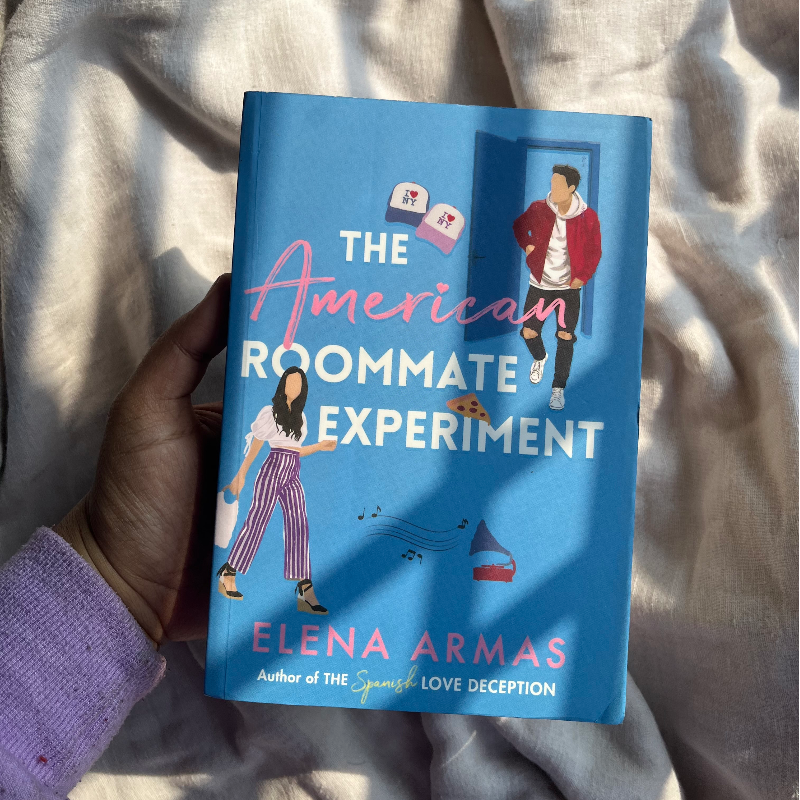 The American Roommate Experiment - Elena Armas Large Image