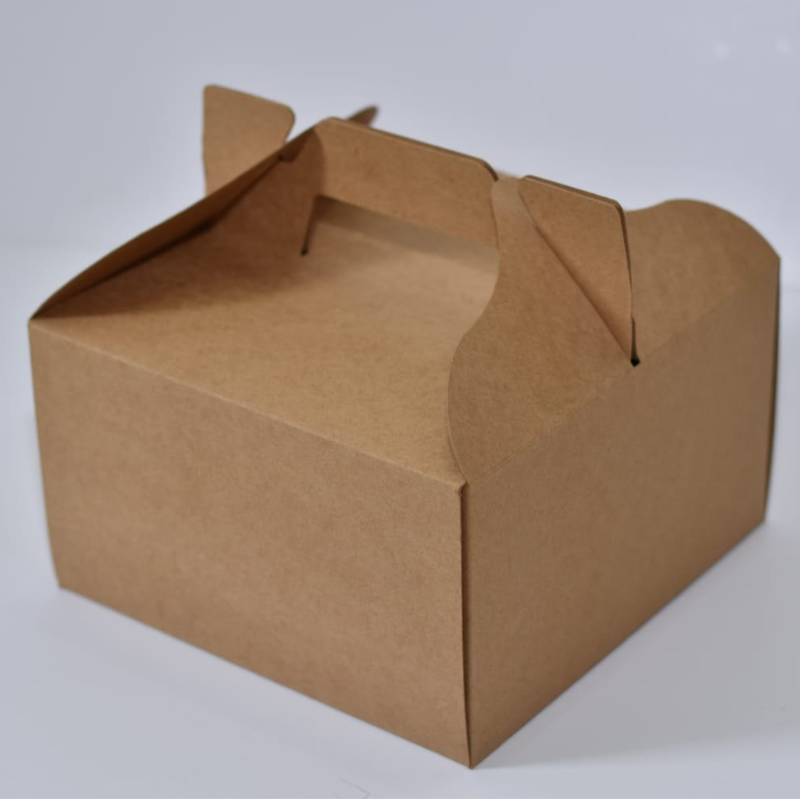 CAKE BOX BROWN WITH HANDLE L110XW105XH140MM (1PC CAKE BOX)