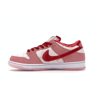 Nike SB Dunk Low - Strange Love - Thumbnail 2