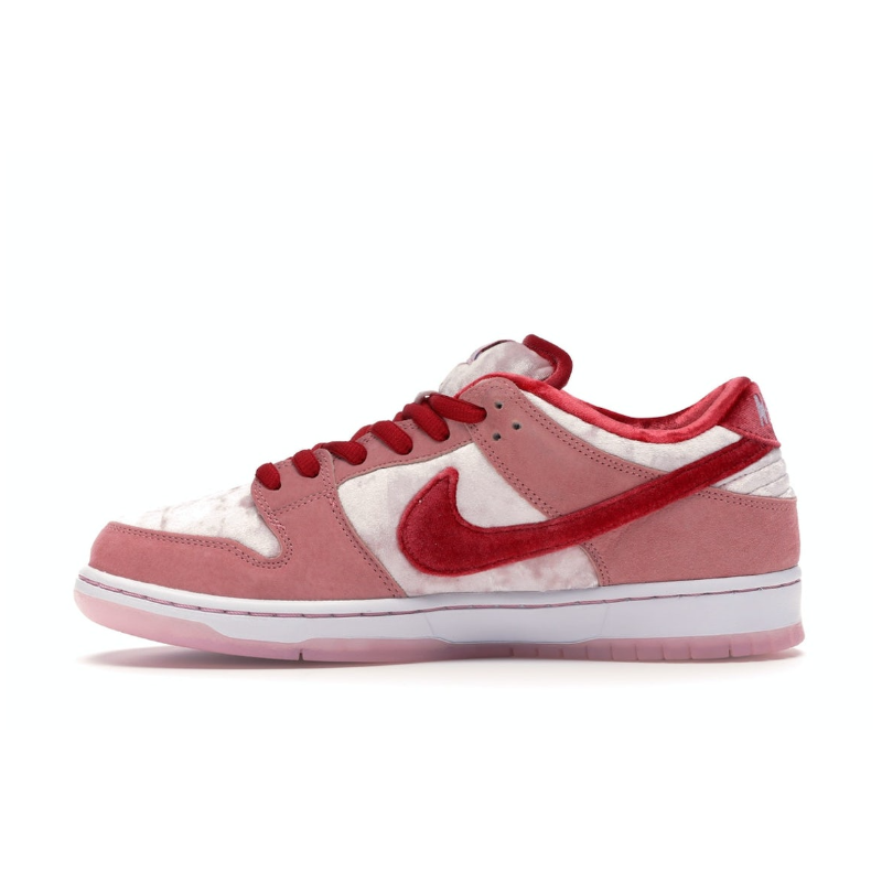 Nike SB Dunk Low - Strange Love - Thumbnail (Preview) 2