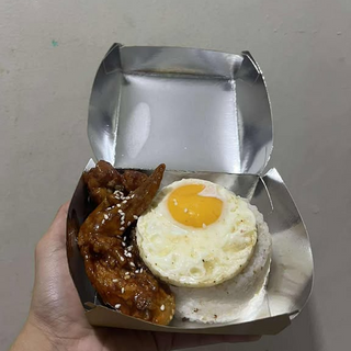 Classic Silog or Chicsilog