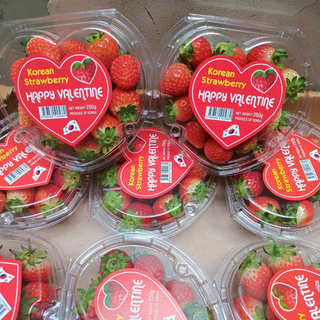 KOREAN STRAWBERRIES