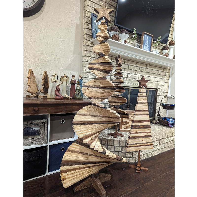 5' Spiral Christmas Tree Main Image