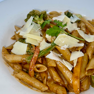 REGGAE PASTA AND MAC & CHEESE