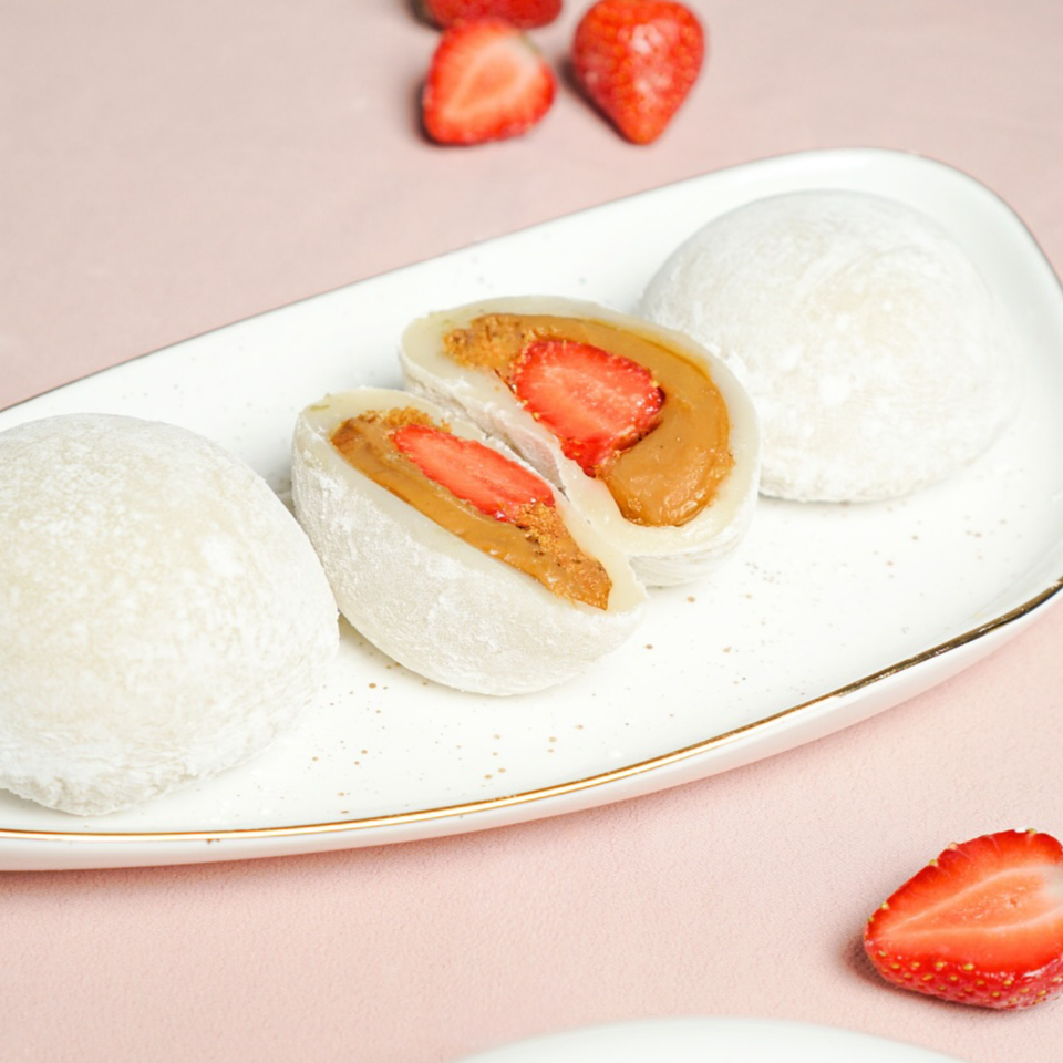 Lotus Biscoff Daifuku
