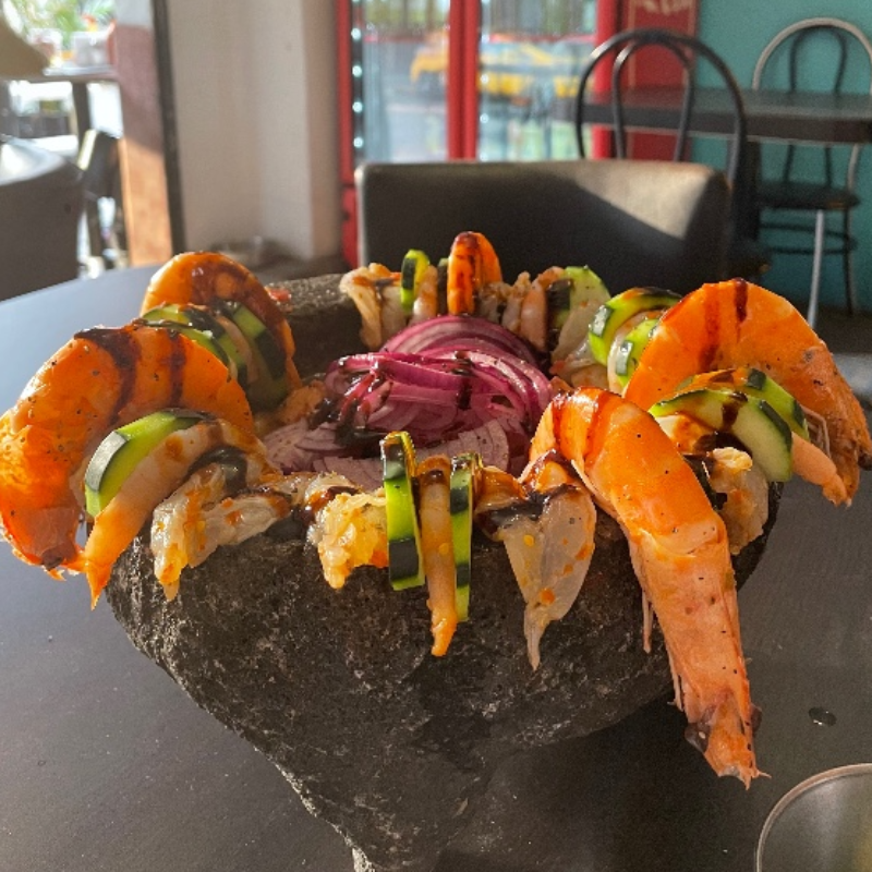 Molcajete Rompe Costas