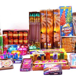 Gift Box Large (50 Items)