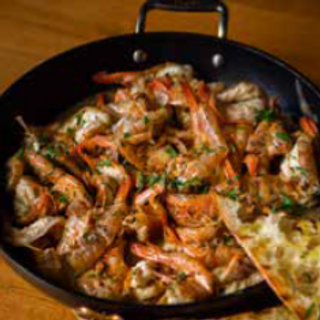 BUTTERFLY GARLIC SHRIMP