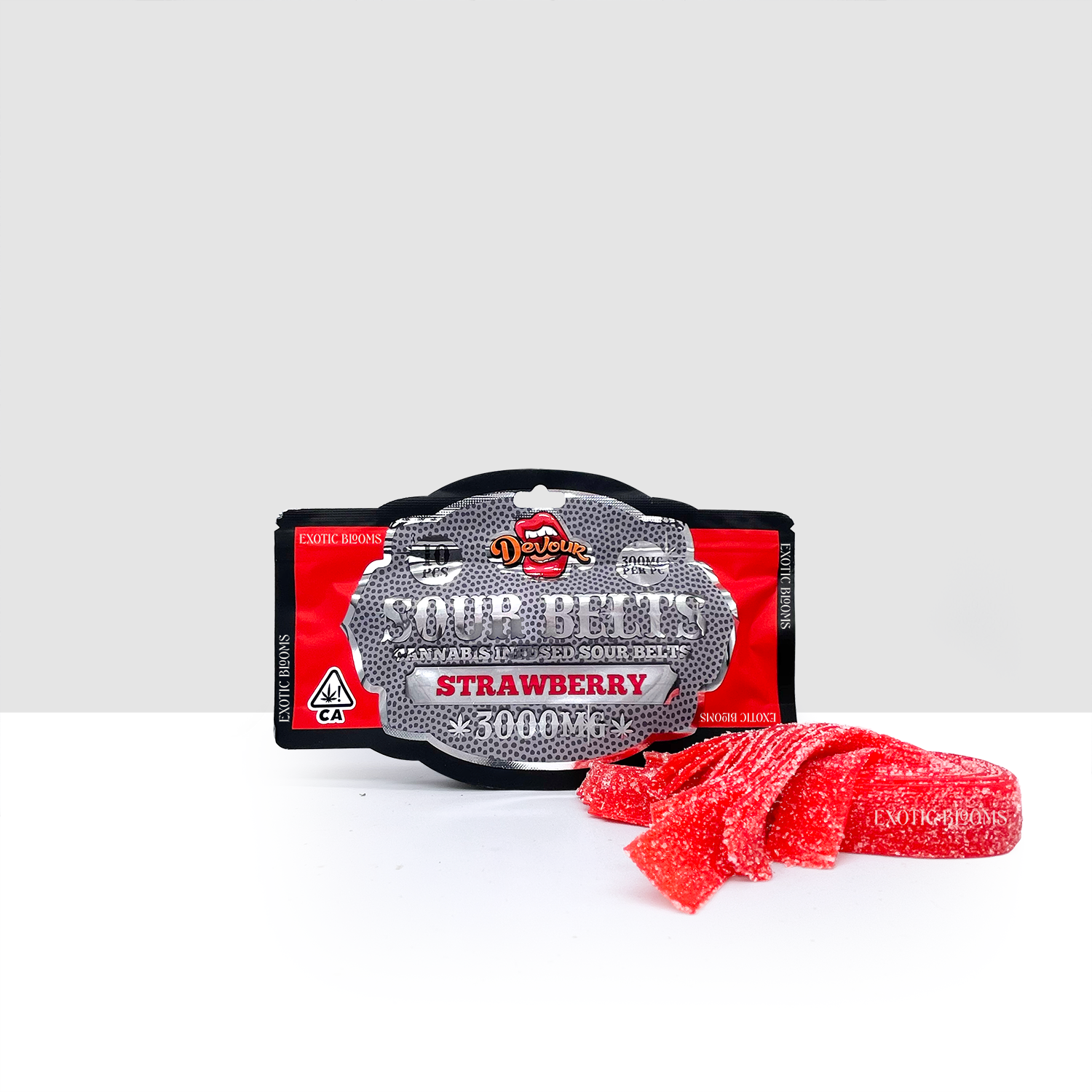 SOUR STRAWBWEEY BELTS