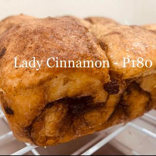 Lady Cinnamon