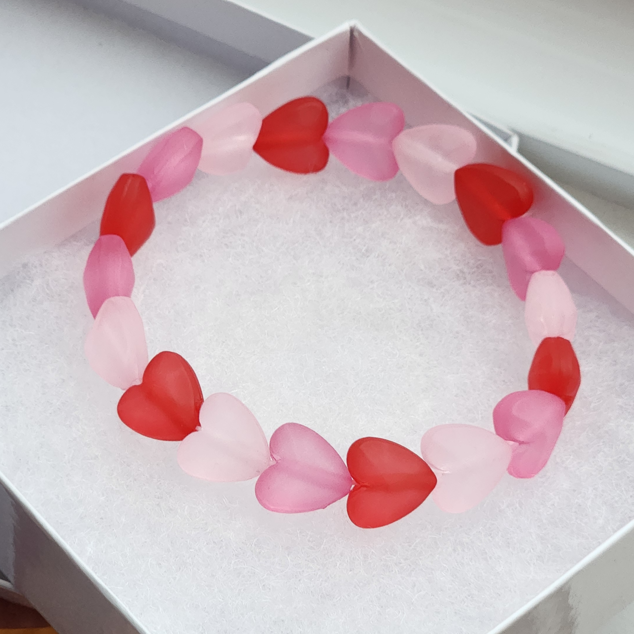 Heart Bead Stretch Bracelet