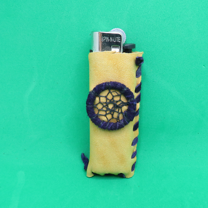 ACCESSORIES_LIGHTER SLEEVE + GENERIC LIGHTER