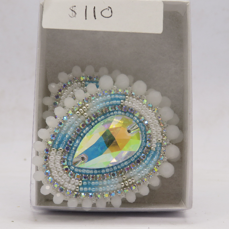 ACCESSORIES_WHITE EARINGS (SMALL)