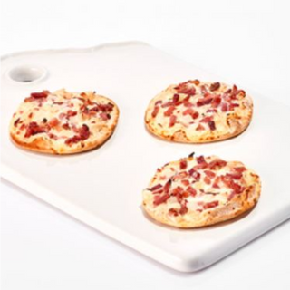 Mini-Flammkuchen mit Speck