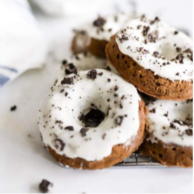 Cookies & Cream Donuts (vanilla with Oreo crumble)