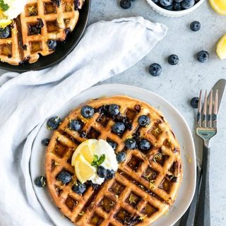 Zesty Lemon & Poppin' Blueberry Waffle pack of 4