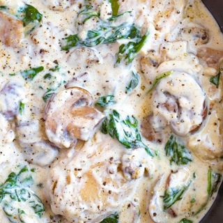 Creamy Mushroom, Spinach & Onion Sauce