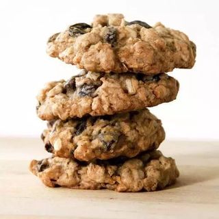 Oatmeal Chocolate Chip Cookies 6 