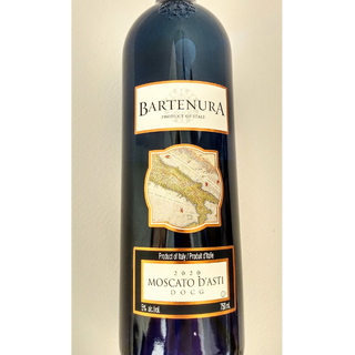 Bartenura Moscato "Blue Bottle"