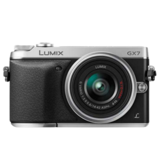 Lumix GX7