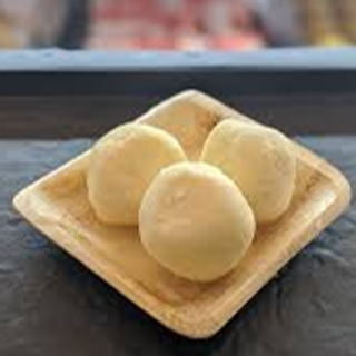 Rasgula (3 peices)