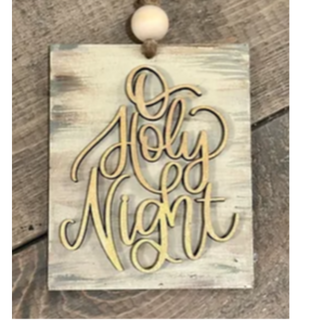 Set of 4  Nativity faceless ornaments