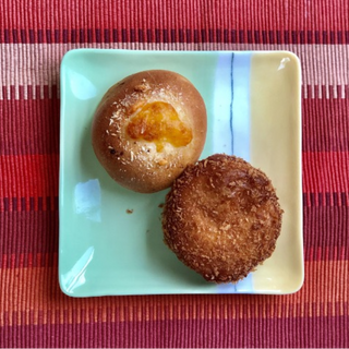 2 カレーパン Curry bread