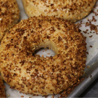 6 Onion Garlic Bagels