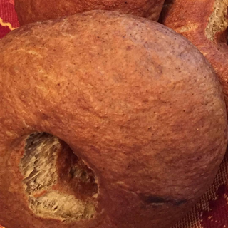 6 Cinnamon Bagels 