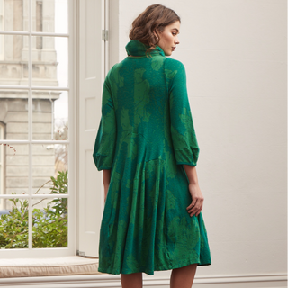 VE020: Salome Dress <br>Colour: EMERALD - Thumbnail 3